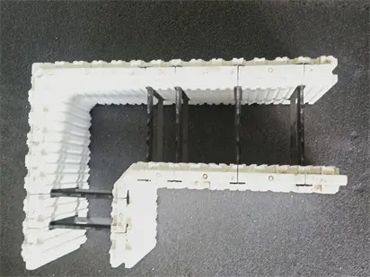 600mm (L) x 300mm (H)